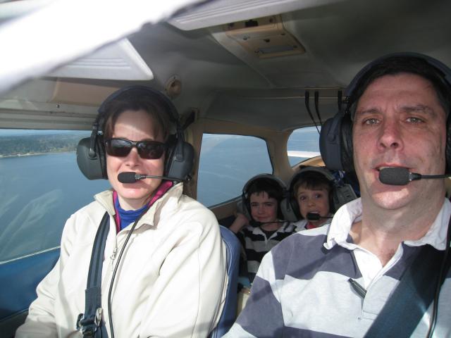 The_Family_takes_its_first_floatplane_ride_100228.JPG