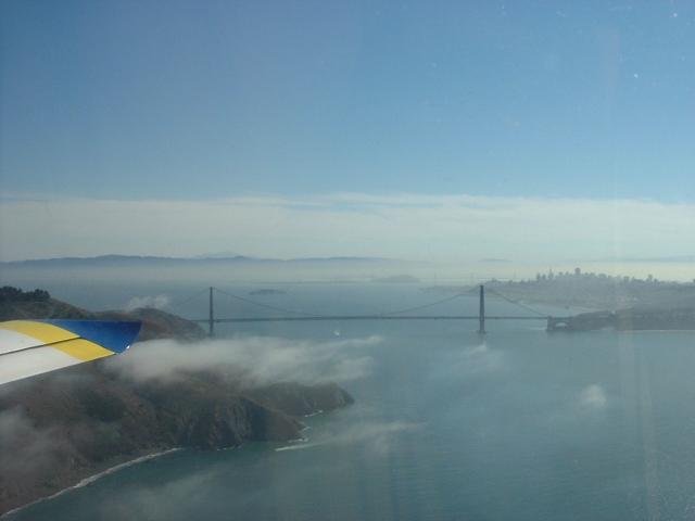 zGolden_Gate_from_Invictus_041006.JPG